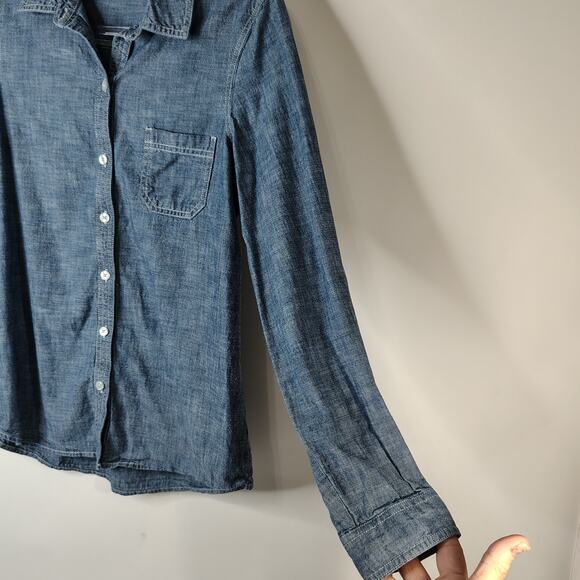 Old Navy 100% Cotton Chambray Button Up Shirt Long Sleeves Womens Small - Picture 12 of 13